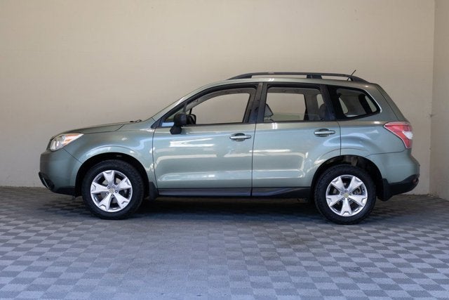 2015 Subaru Forester 2.5i