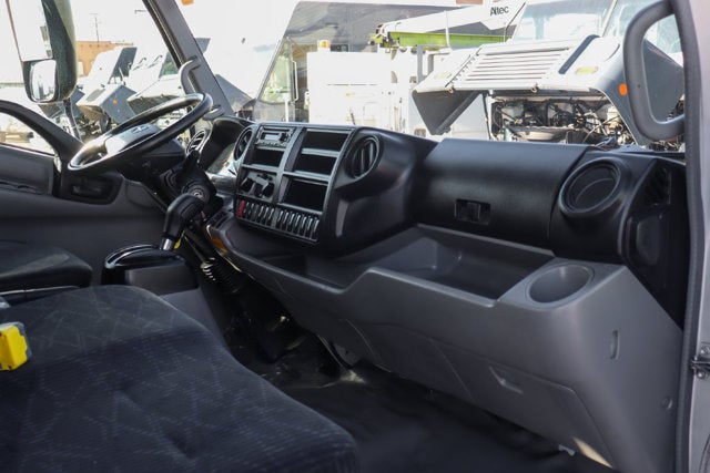2020 Hino Hino 195