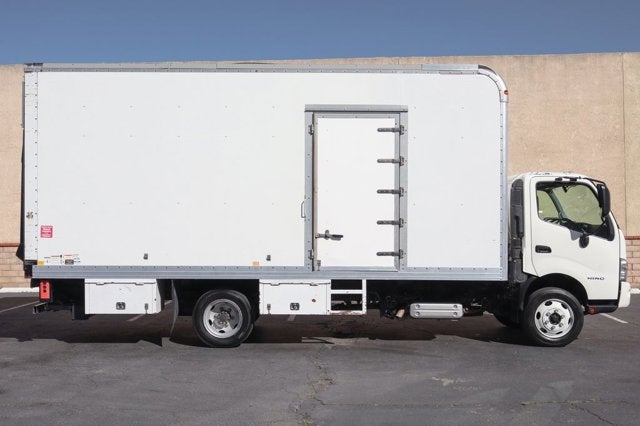 2017 Hino Hino 195 Base