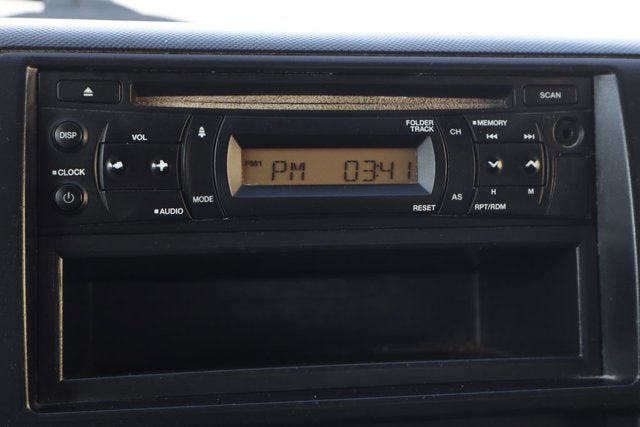 2017 Hino Hino 195 Base