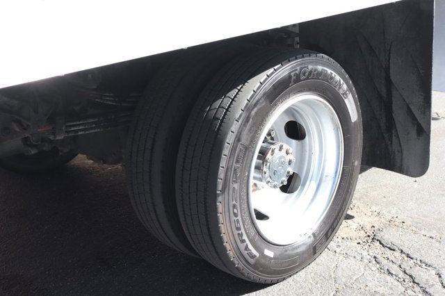 2017 Hino Hino 195 Base