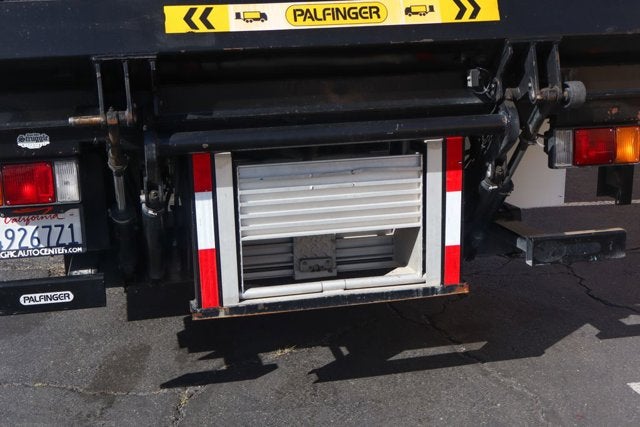 2017 Hino Hino 195 Base