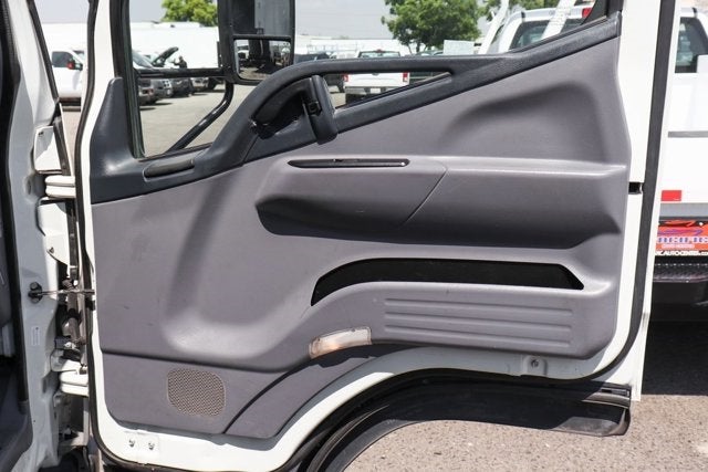 2015 Mitsubishi Fuso Base