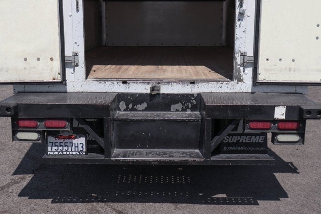 2015 Mitsubishi Fuso Base