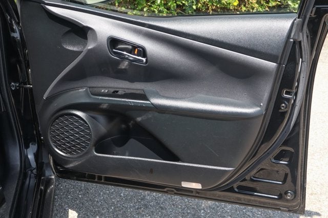 2020 Toyota Prius LE