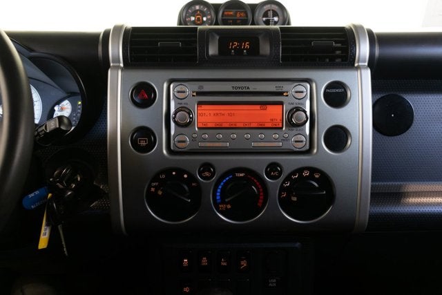 2011 Toyota FJ Cruiser Base