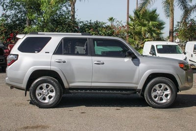 2022 Toyota 4Runner SR5