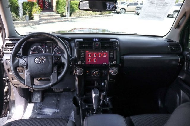 2022 Toyota 4Runner TRD Off-Road