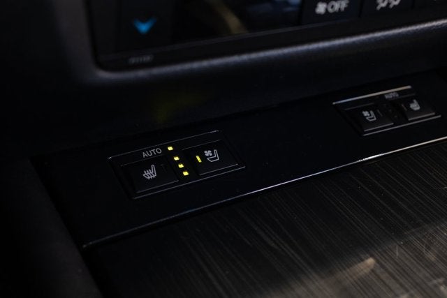 2016 Lexus GS 200t 200t