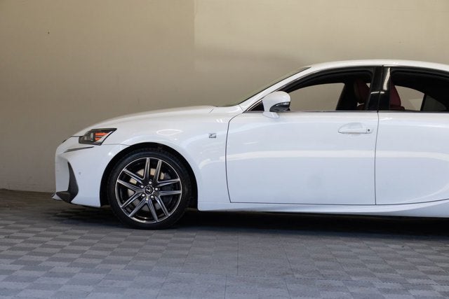 2018 Lexus IS 300