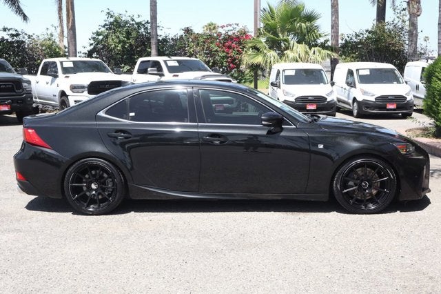 2019 Lexus IS 300