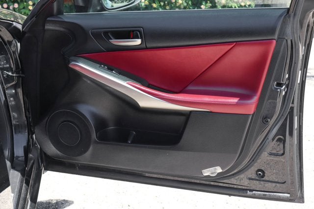 2019 Lexus IS 300