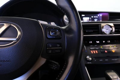 2018 Lexus IS 300