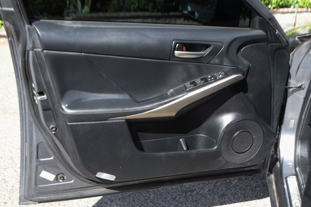 2019 Lexus IS 300