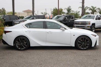 2024 Lexus IS 300