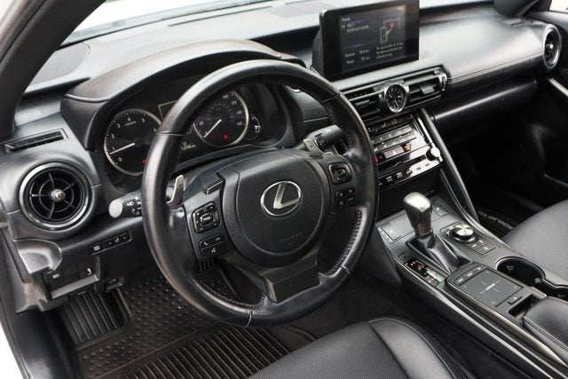 2024 Lexus IS 300