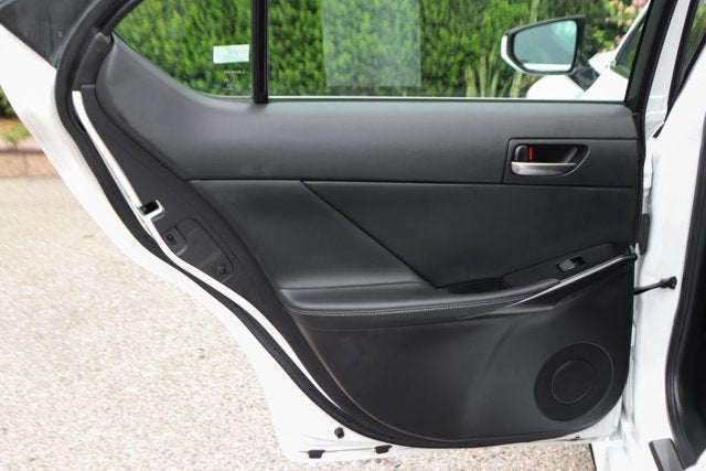 2024 Lexus IS 300