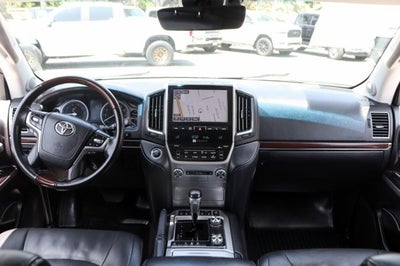 2018 Toyota Land Cruiser Base