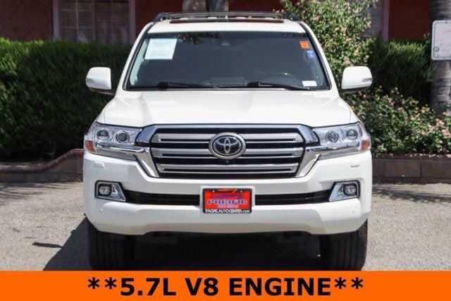 2018 Toyota Land Cruiser Base