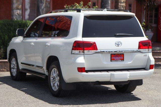 2018 Toyota Land Cruiser Base