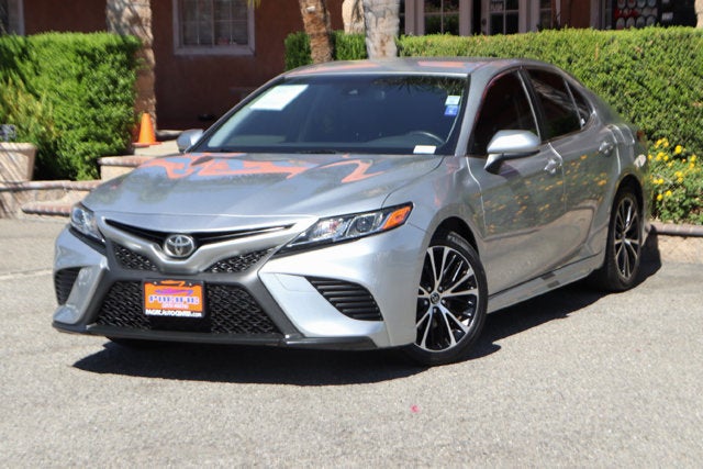 2018 Toyota Camry SE