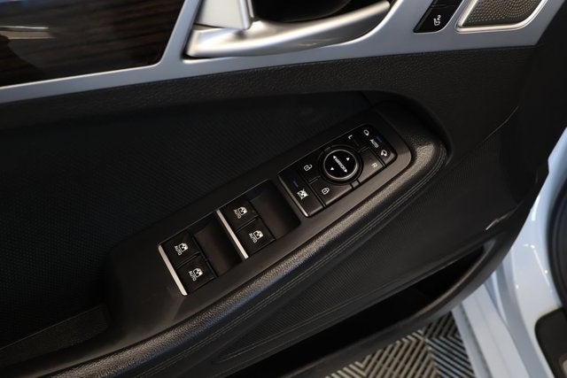 2020 Genesis G80 3.8