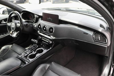 2023 Kia Stinger GT-Line