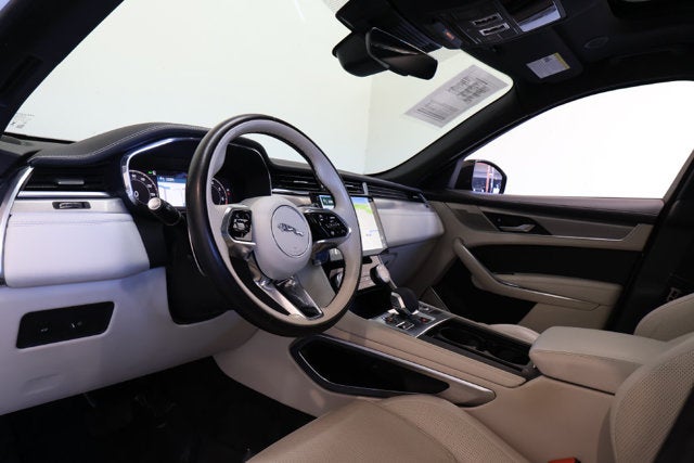 2024 Jaguar F-PACE P250 R-Dynamic S