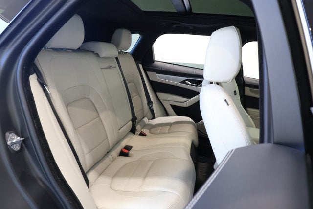 2024 Jaguar F-PACE P250 R-Dynamic S