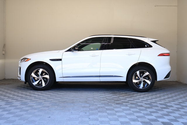 2024 Jaguar F-PACE P250 R-Dynamic S