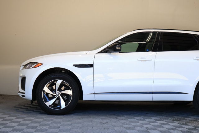 2024 Jaguar F-PACE P250 R-Dynamic S