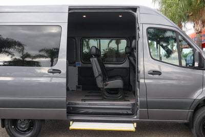 2021 Mercedes-Benz Sprinter 2500 Crew 144 WB