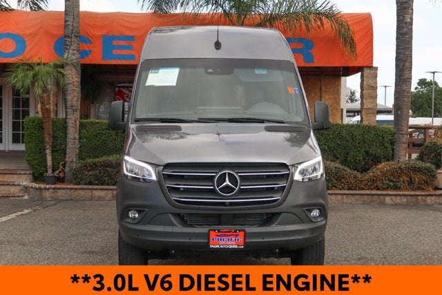 2021 Mercedes-Benz Sprinter 2500 Crew 144 WB