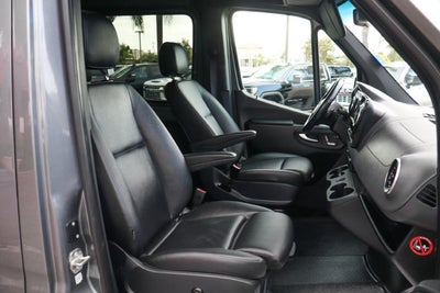 2021 Mercedes-Benz Sprinter 2500 Crew 144 WB