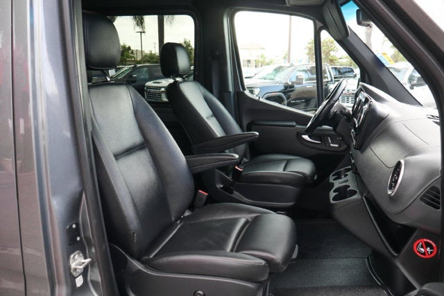 2021 Mercedes-Benz Sprinter 2500 Crew 144 WB
