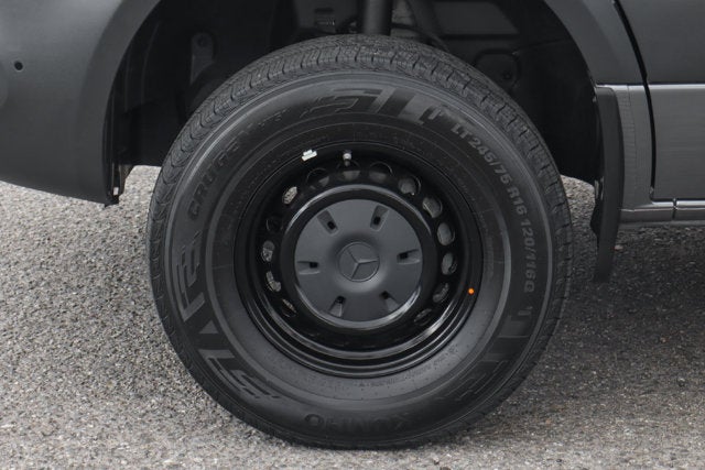 2021 Mercedes-Benz Sprinter 2500 Crew 144 WB