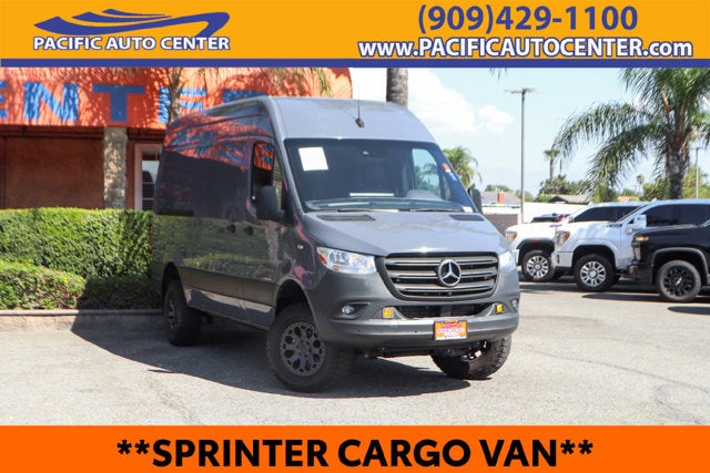 2022 Mercedes-Benz Sprinter Cargo Van Base