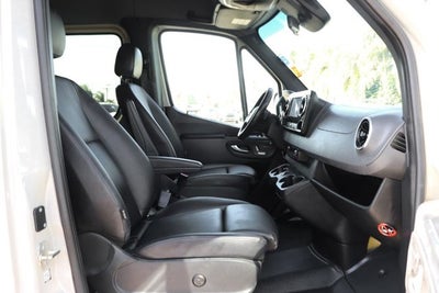 2022 Mercedes-Benz Sprinter 2500 Crew 170 WB