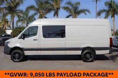 2022 Mercedes-Benz Sprinter 2500 Crew 170 WB