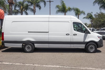 2020 Mercedes-Benz Sprinter 2500 Cargo 170 WB