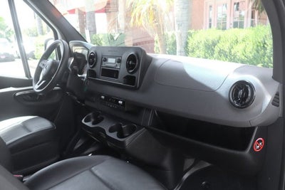 2020 Mercedes-Benz Sprinter 2500 Cargo 170 WB