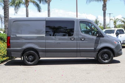 2025 Mercedes-Benz Sprinter 2500 Crew 144 WB