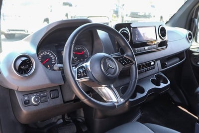 2025 Mercedes-Benz Sprinter 2500 Crew 144 WB