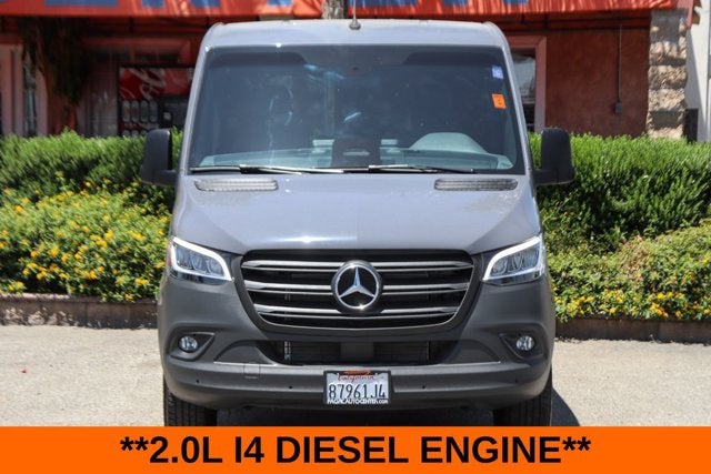2025 Mercedes-Benz Sprinter 2500 Crew 144 WB