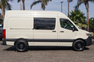2023 Mercedes-Benz Sprinter 2500 Cargo 144 WB