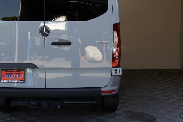 2025 Mercedes-Benz Sprinter Cargo Van Crew 144 WB
