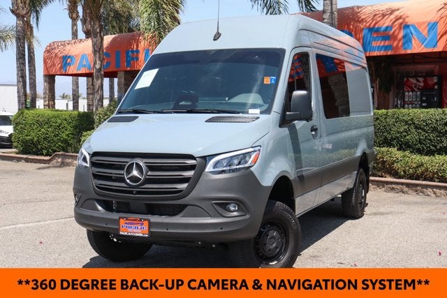 2025 Mercedes-Benz Sprinter 2500 Cargo 144 WB