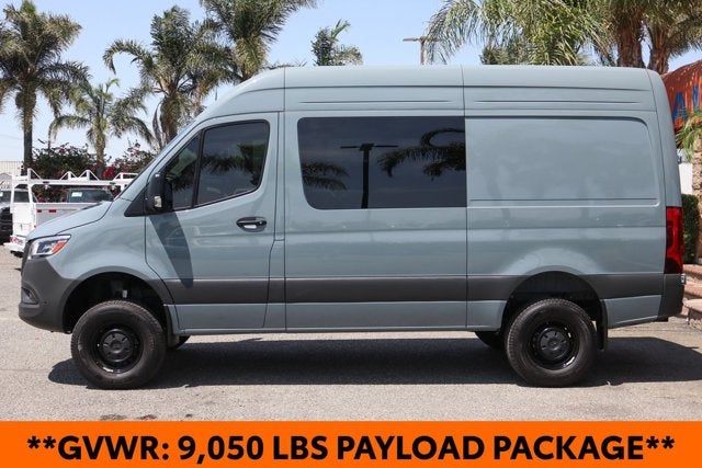 2025 Mercedes-Benz Sprinter 2500 Cargo 144 WB