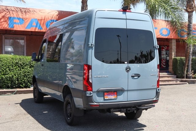 2025 Mercedes-Benz Sprinter 2500 Cargo 144 WB