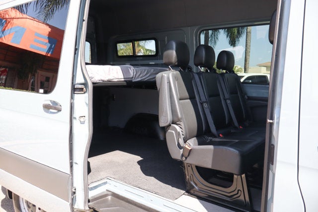 2023 Mercedes-Benz Sprinter 2500 Crew 144 WB